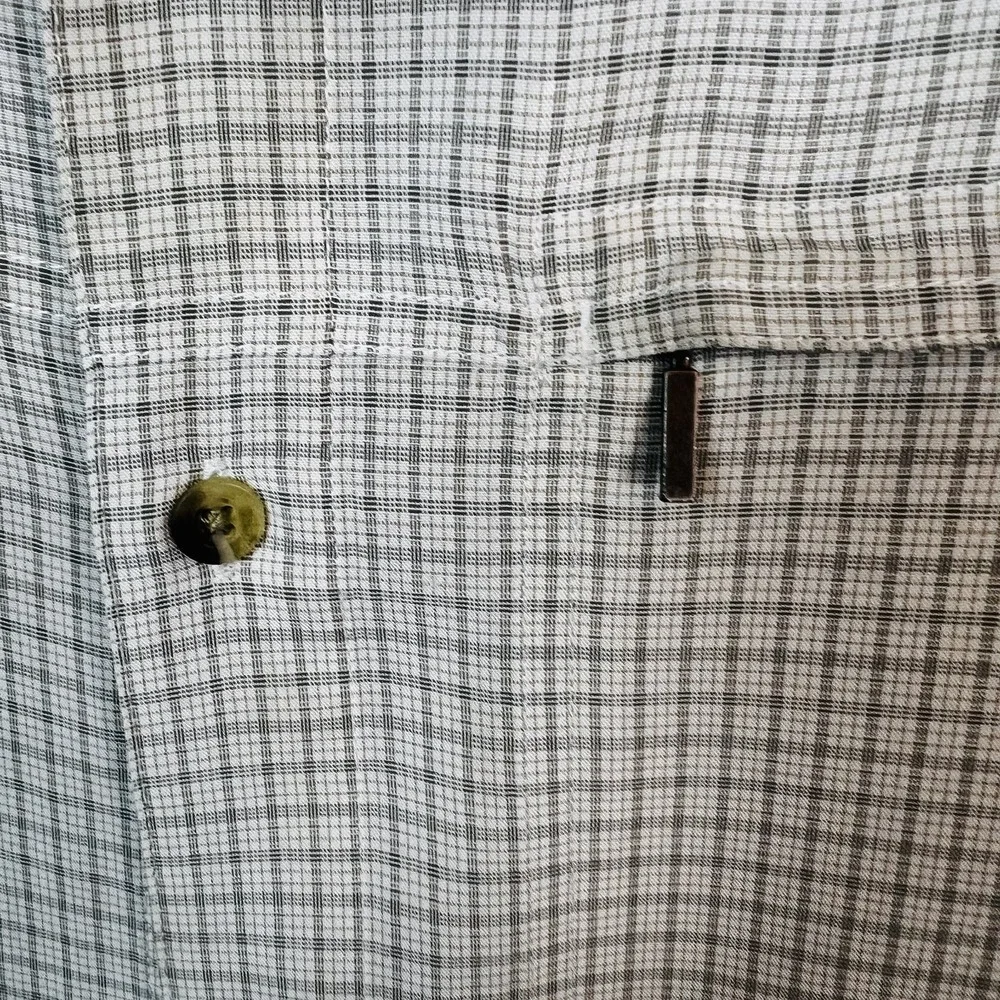 The North Face Button Up Shirt Zipper Pocket XL Short Sleeve Modal/Polyester